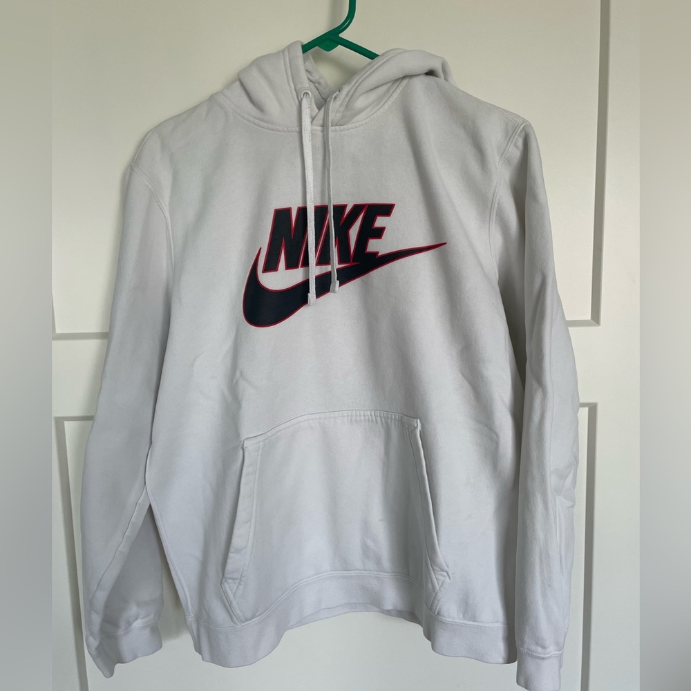 nike hoodie
